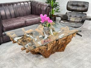 Baumwurzel Couchtisch "Root" aus Teakholz ca. 130 x 90 x 46,5 cm Applikationen aus Aluminium und Glasplatte Baumwurzel Couchtisch Root aus Teakholz