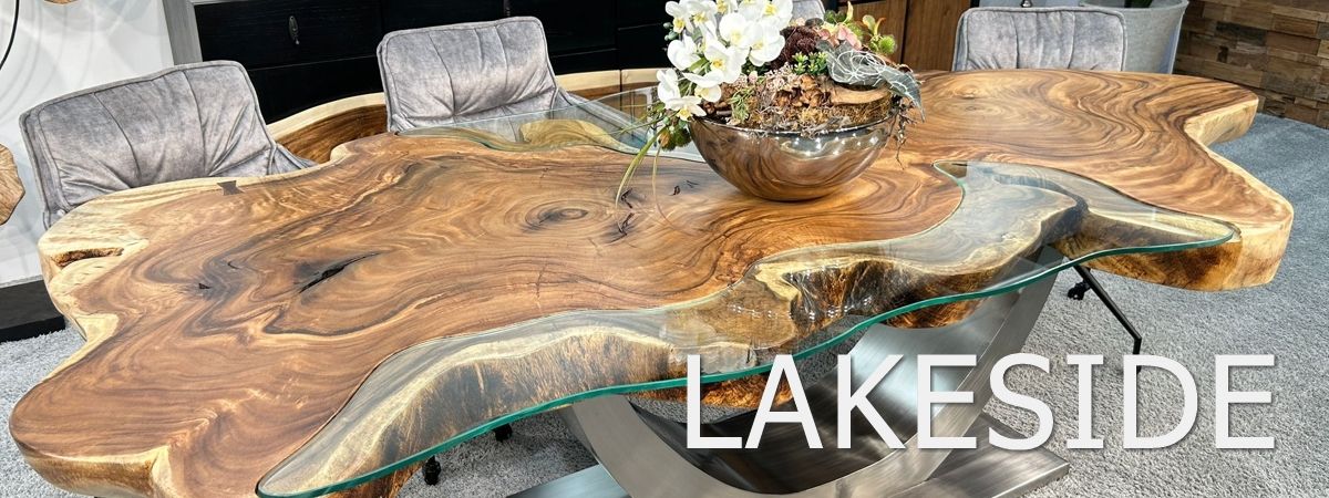 Eindrucksvoller Couchtisch „Lakeside“ aus einer Baumscheibe Einzigartiger Unikat-Couchtisch